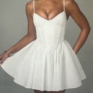 Chic White Mini Dress